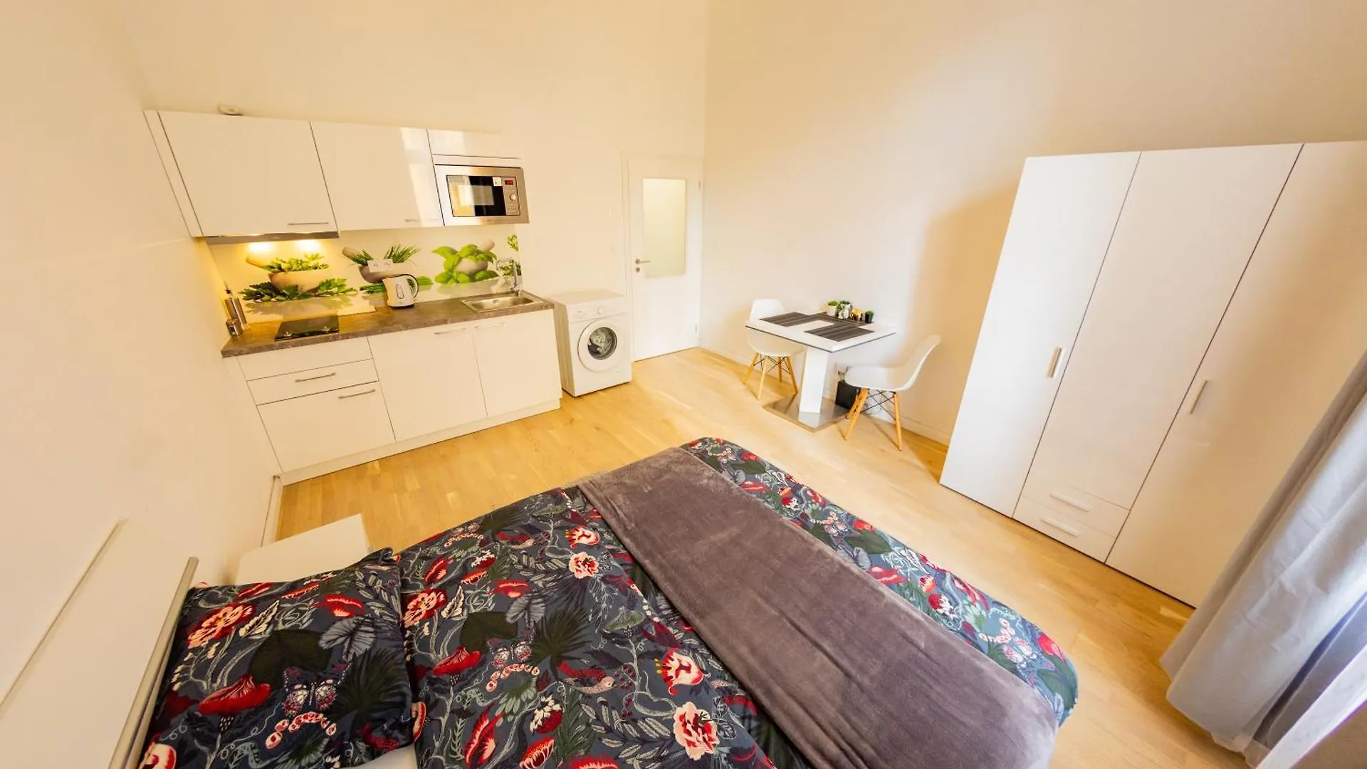 Wenceslas Square Apartment Прага 0*,  Чехия